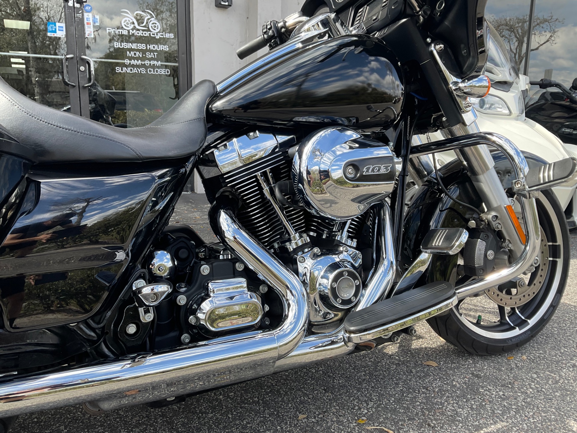 2016 Harley-Davidson Street Glide® in Sanford, Florida - Photo 18