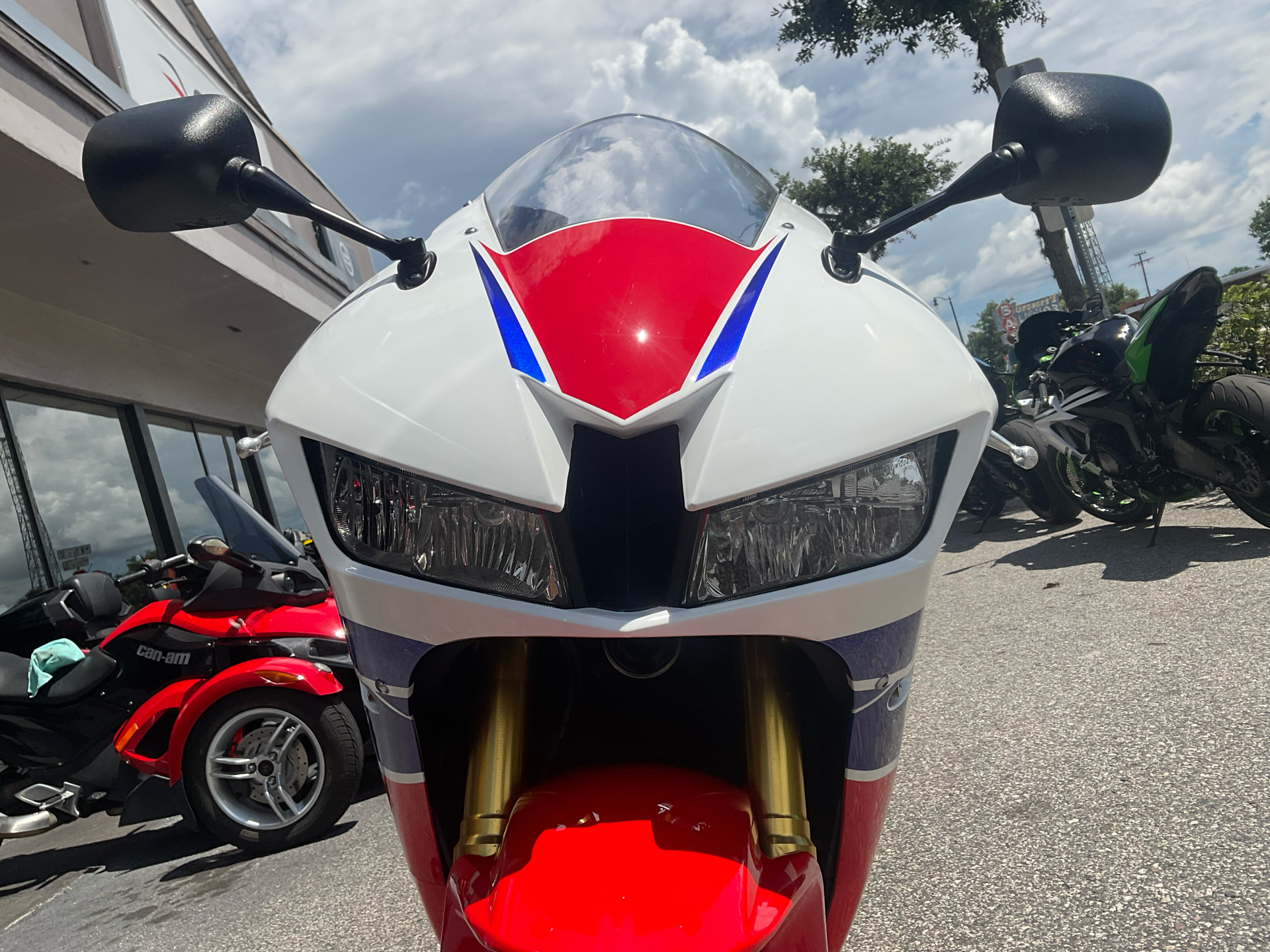 2022 Honda CBR600RR in Sanford, Florida - Photo 16