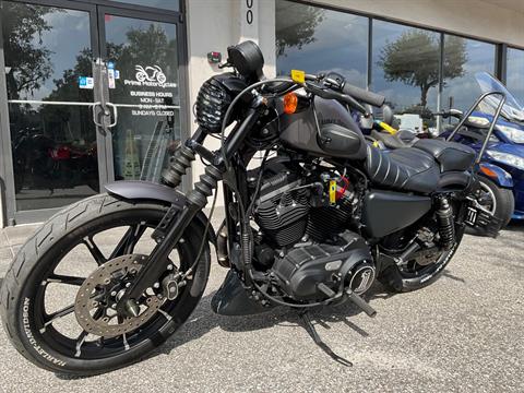 2017 Harley-Davidson Iron 883™ in Sanford, Florida - Photo 2