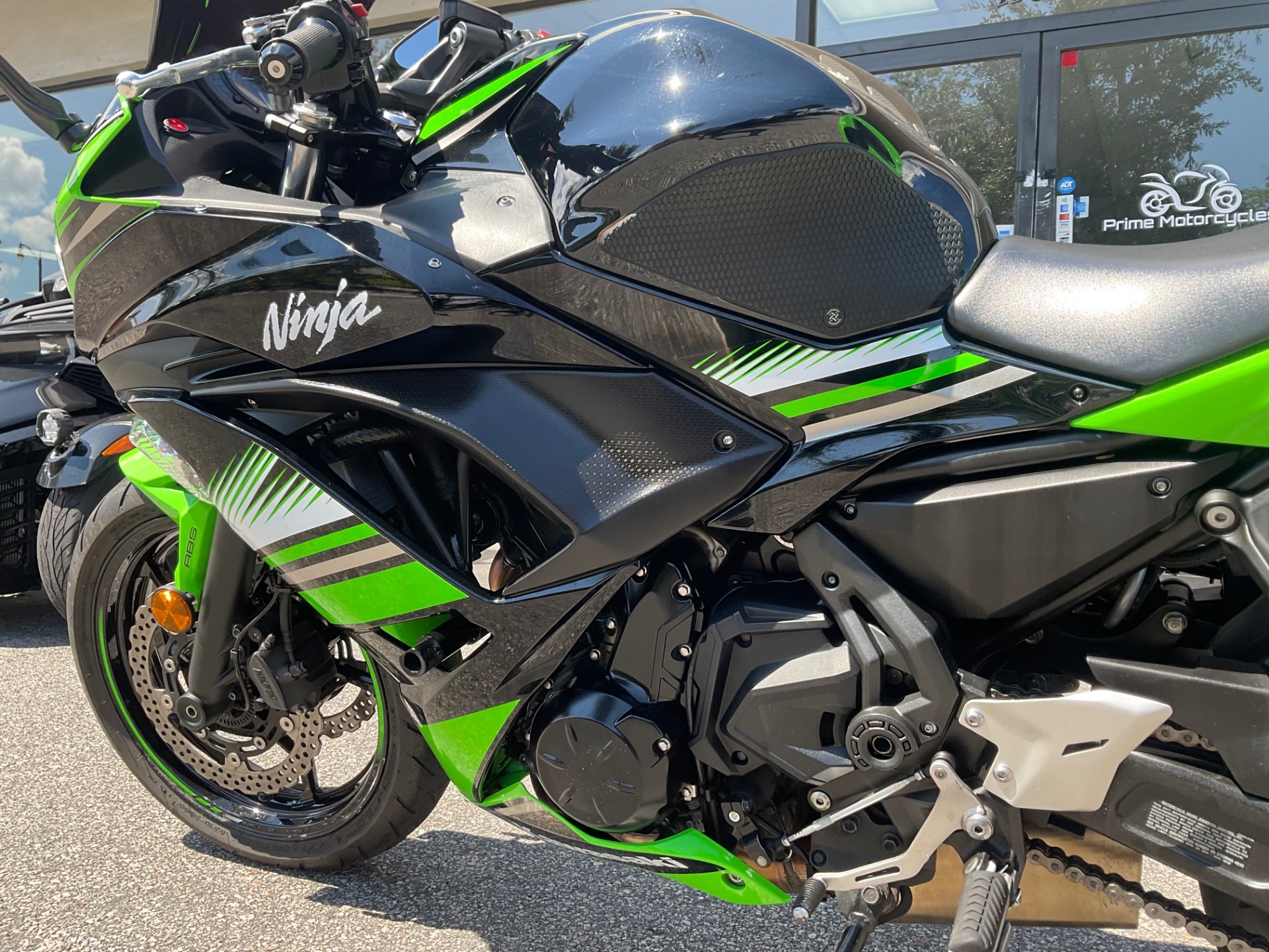 2017 Kawasaki Ninja 650 ABS KRT Edition in Sanford, Florida - Photo 12