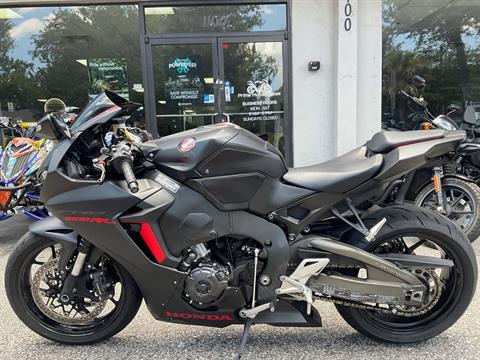 2017 Honda CBR1000RR ABS in Sanford, Florida - Photo 1