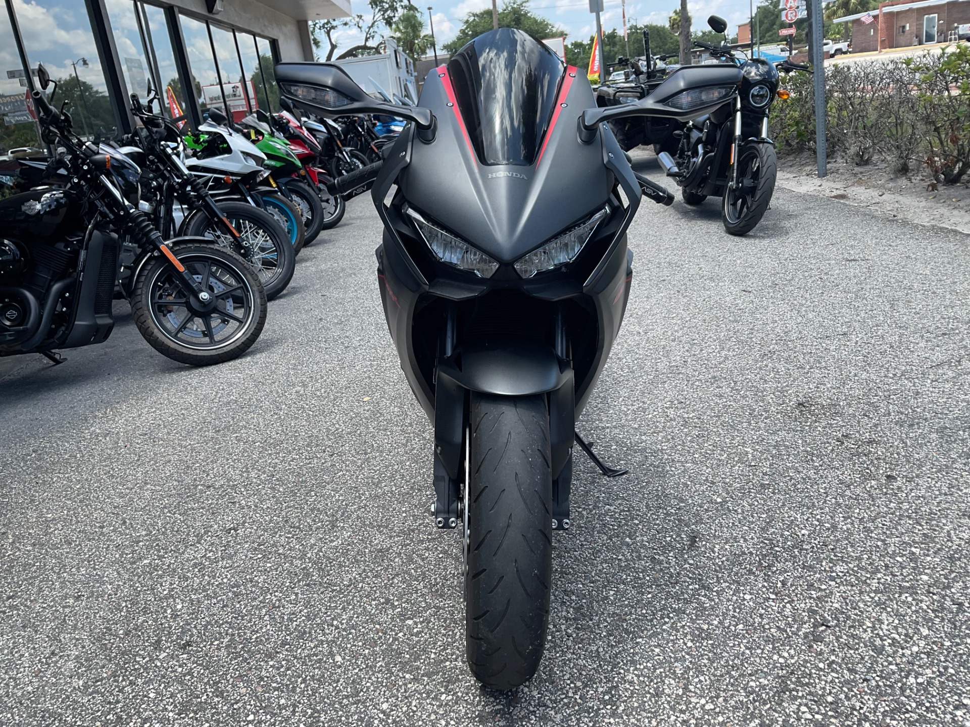 2017 Honda CBR1000RR ABS in Sanford, Florida - Photo 4