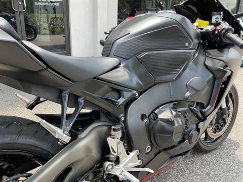 2017 Honda CBR1000RR ABS in Sanford, Florida - Photo 19