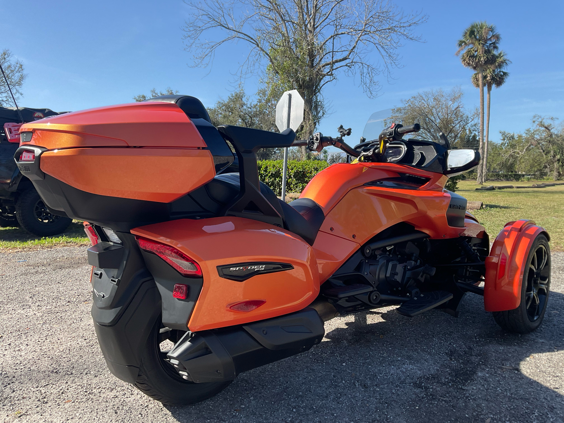 2019 Can-Am Spyder F3 Limited in Sanford, Florida - Photo 8