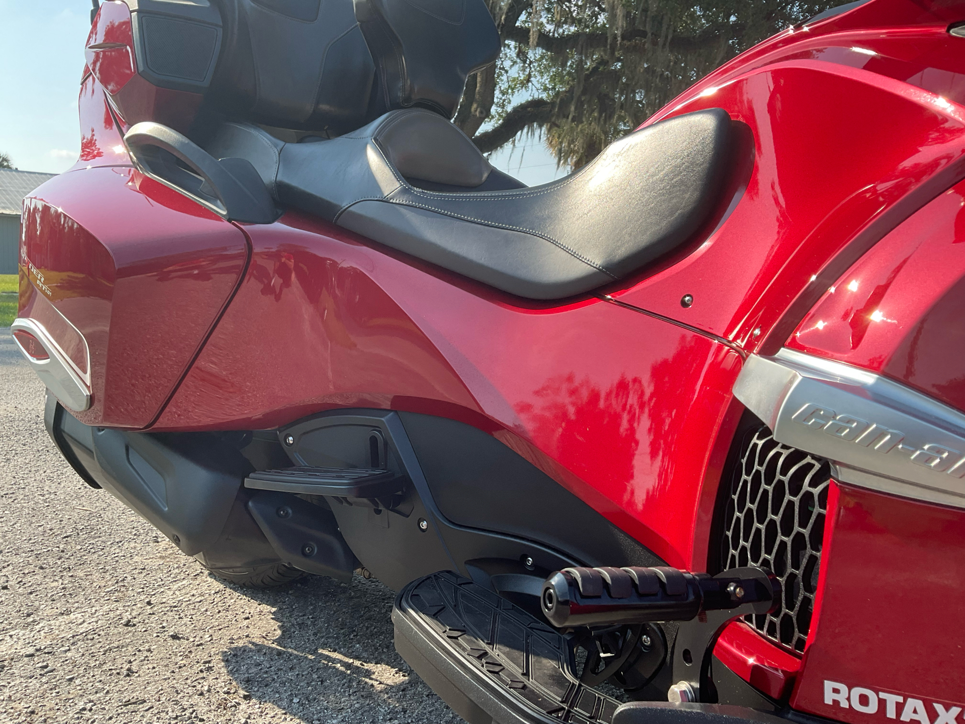2016 Can-Am Spyder RT-S SE6 in Sanford, Florida - Photo 13