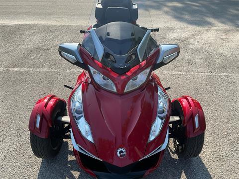 2016 Can-Am Spyder RT-S SE6 in Sanford, Florida - Photo 17