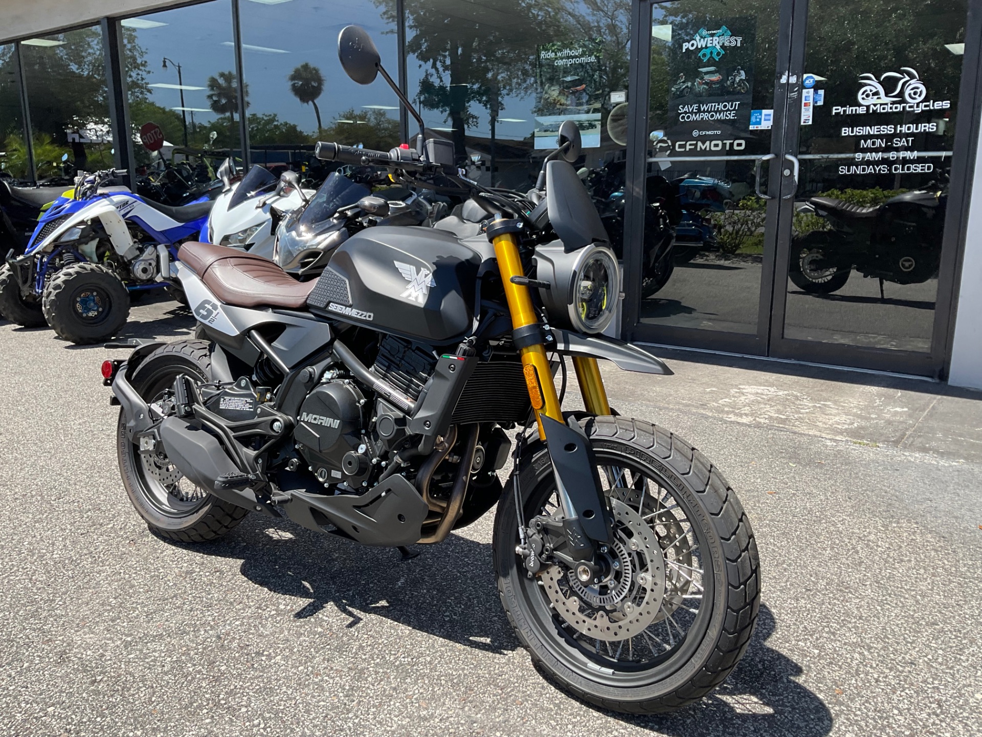 2023 MotoMorini SEIEMMEZZO SCR in Sanford, Florida - Photo 6