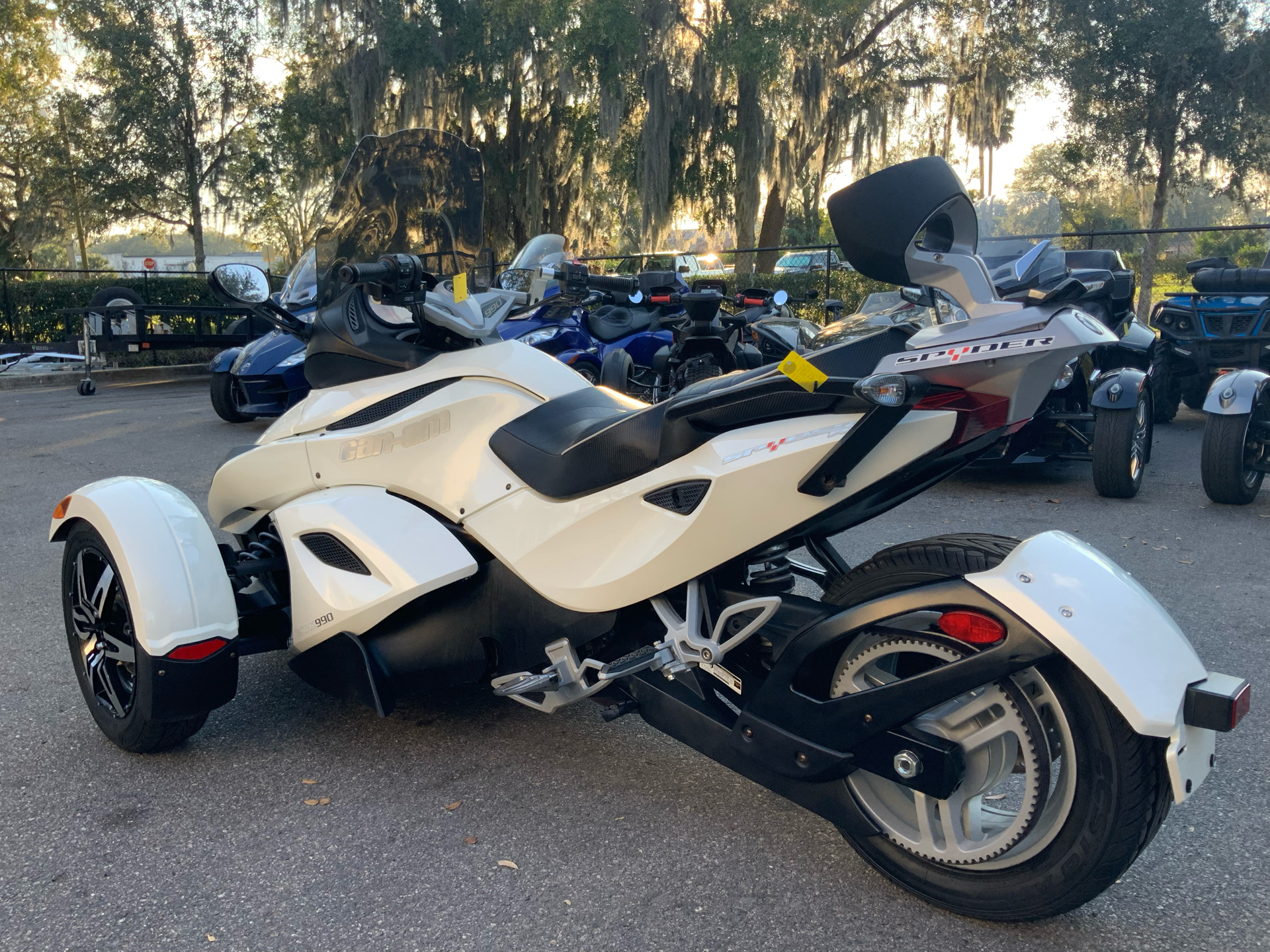 2010 Can-Am Spyder® RS-S SE5 in Sanford, Florida - Photo 10