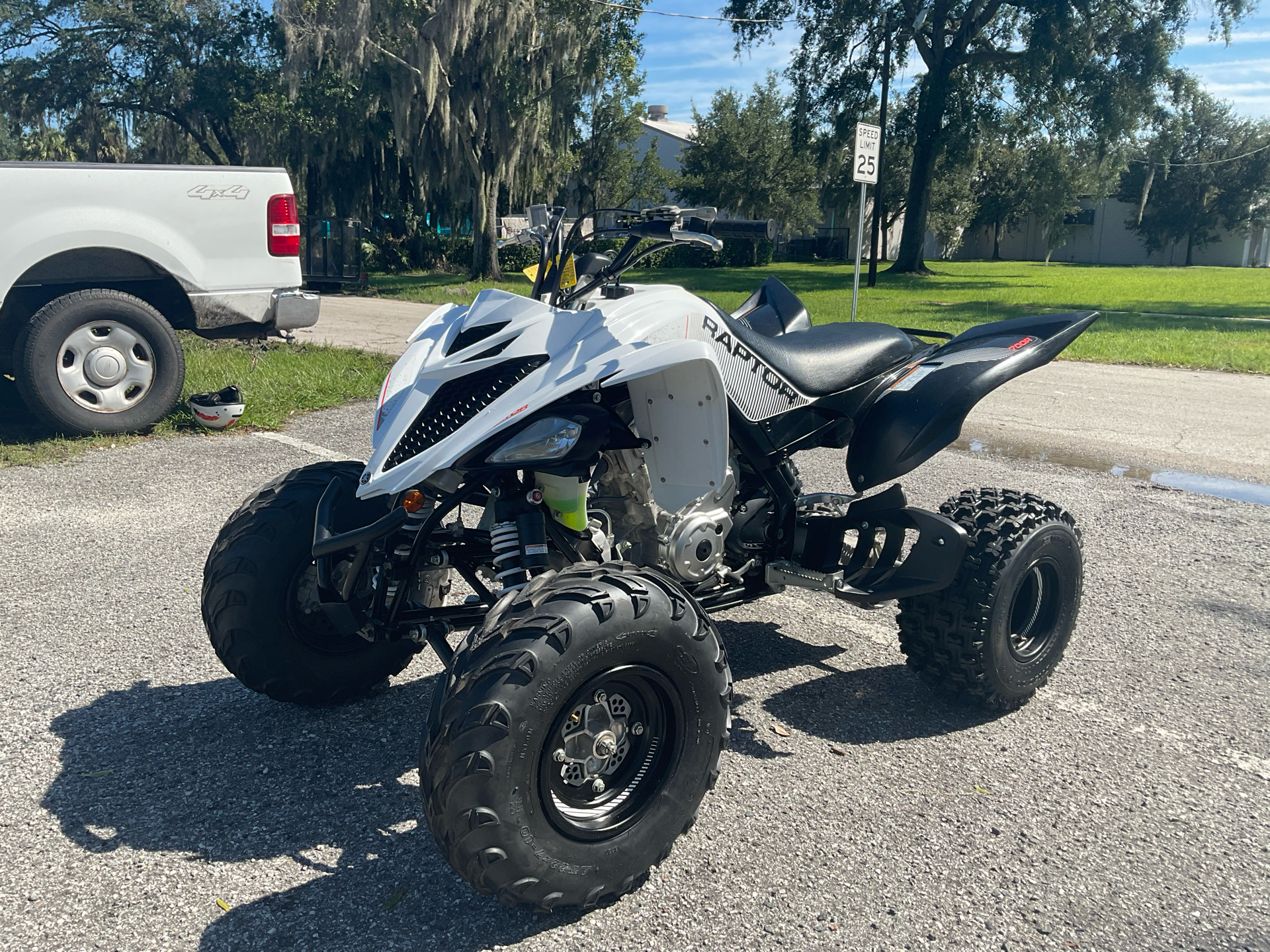 2021 Yamaha Raptor 700R SE in Sanford, Florida - Photo 6