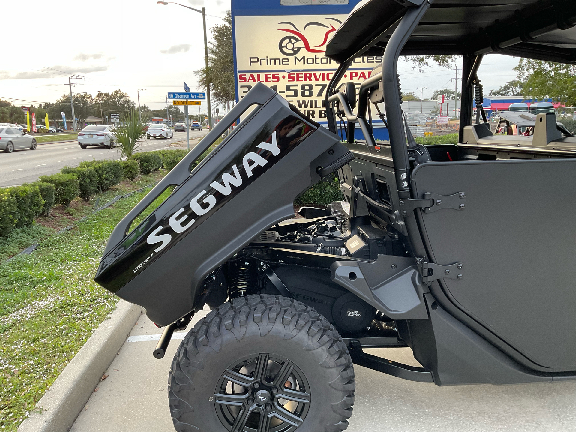 2024 Segway Powersports UT10 P Crew in Melbourne, Florida - Photo 11