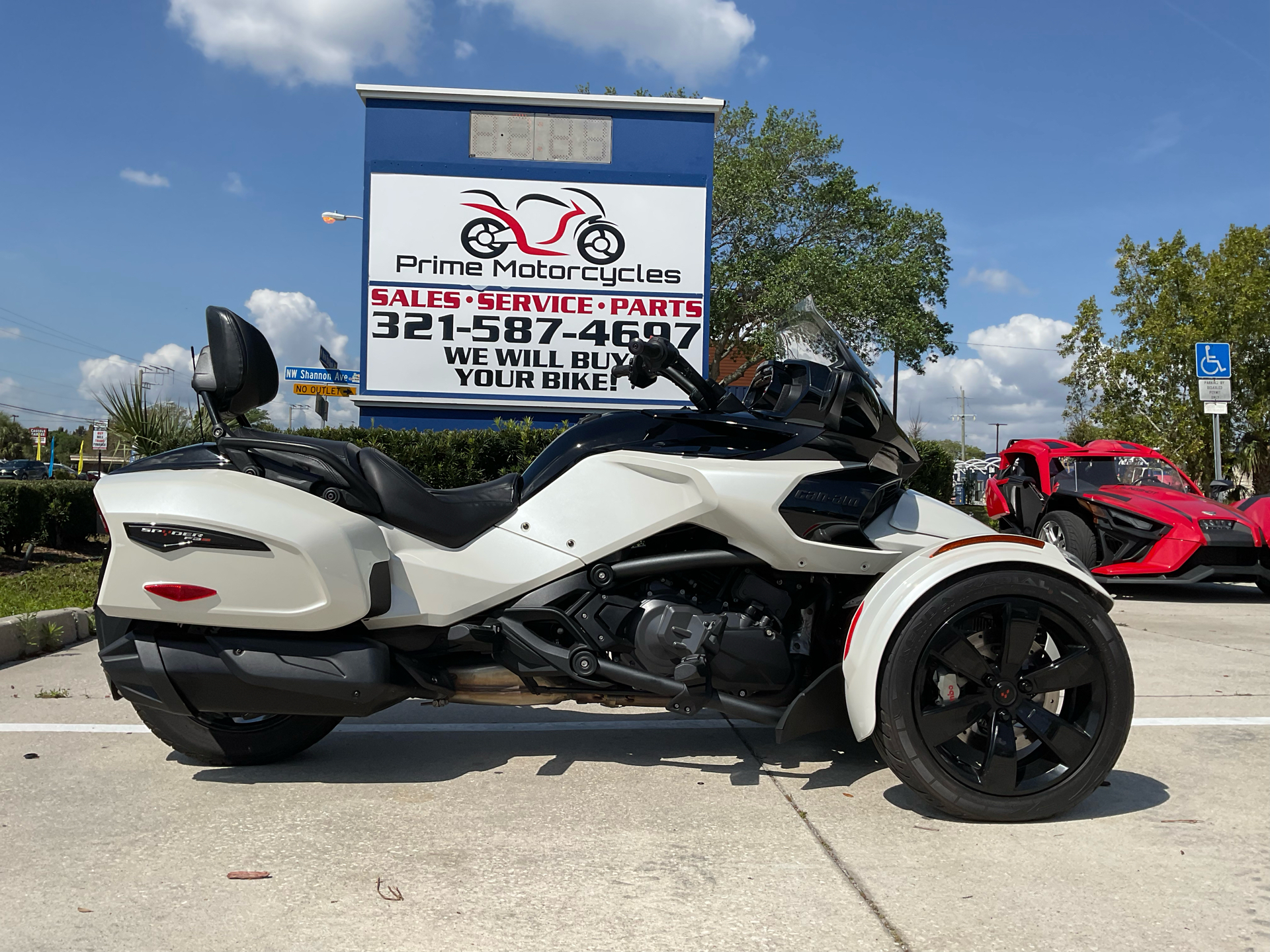 2021 Can-Am Spyder F3-T in Melbourne, Florida - Photo 1