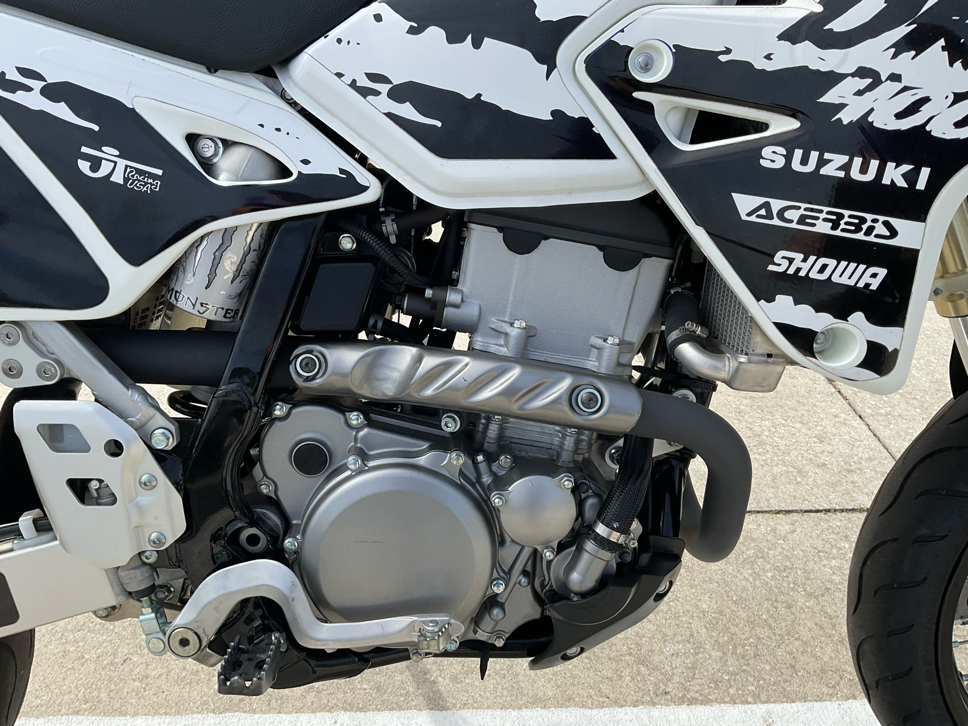 2022 Suzuki DR-Z400SM in Melbourne, Florida - Photo 12