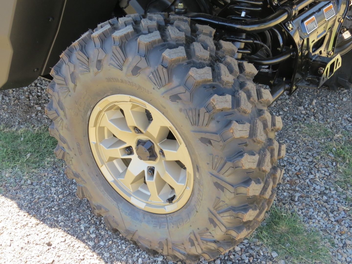 2025 Can-Am Defender MAX Limited in Mount Pleasant, Texas - Photo 36