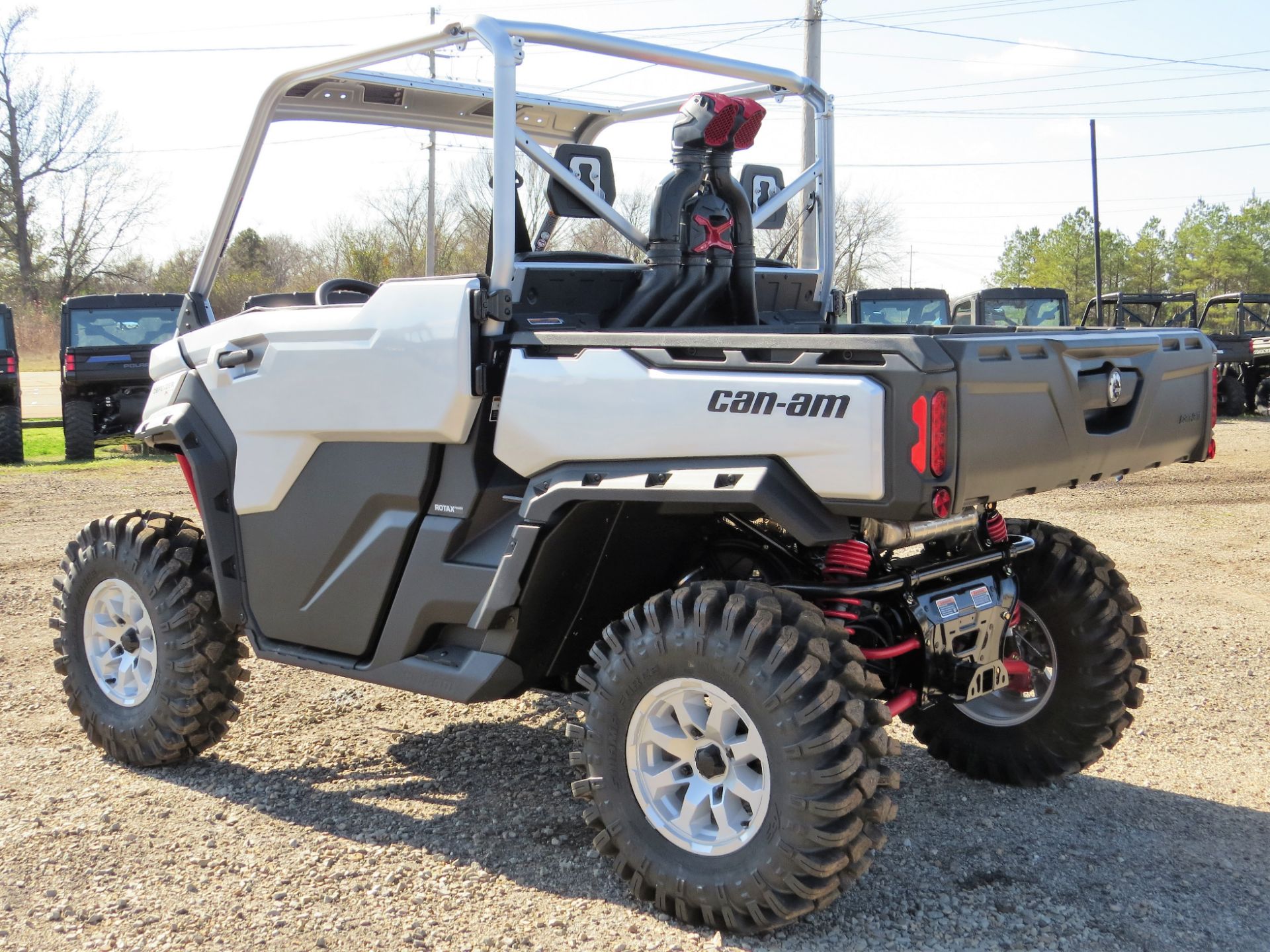 2024 Can-Am Defender X MR With Half Doors HD10 in Mount Pleasant, Texas - Photo 5