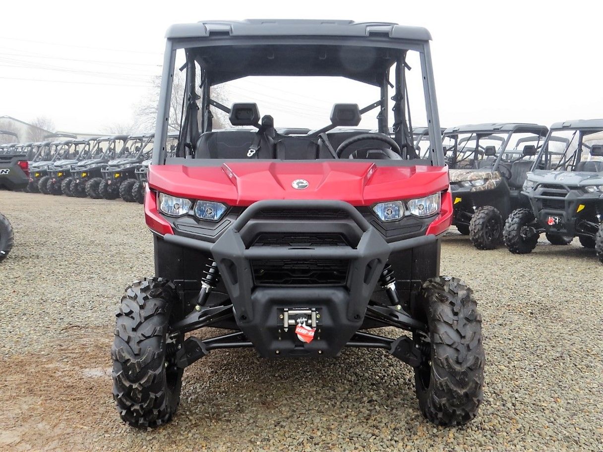 2024 Can-Am Defender MAX XT HD10 in Mount Pleasant, Texas - Photo 2