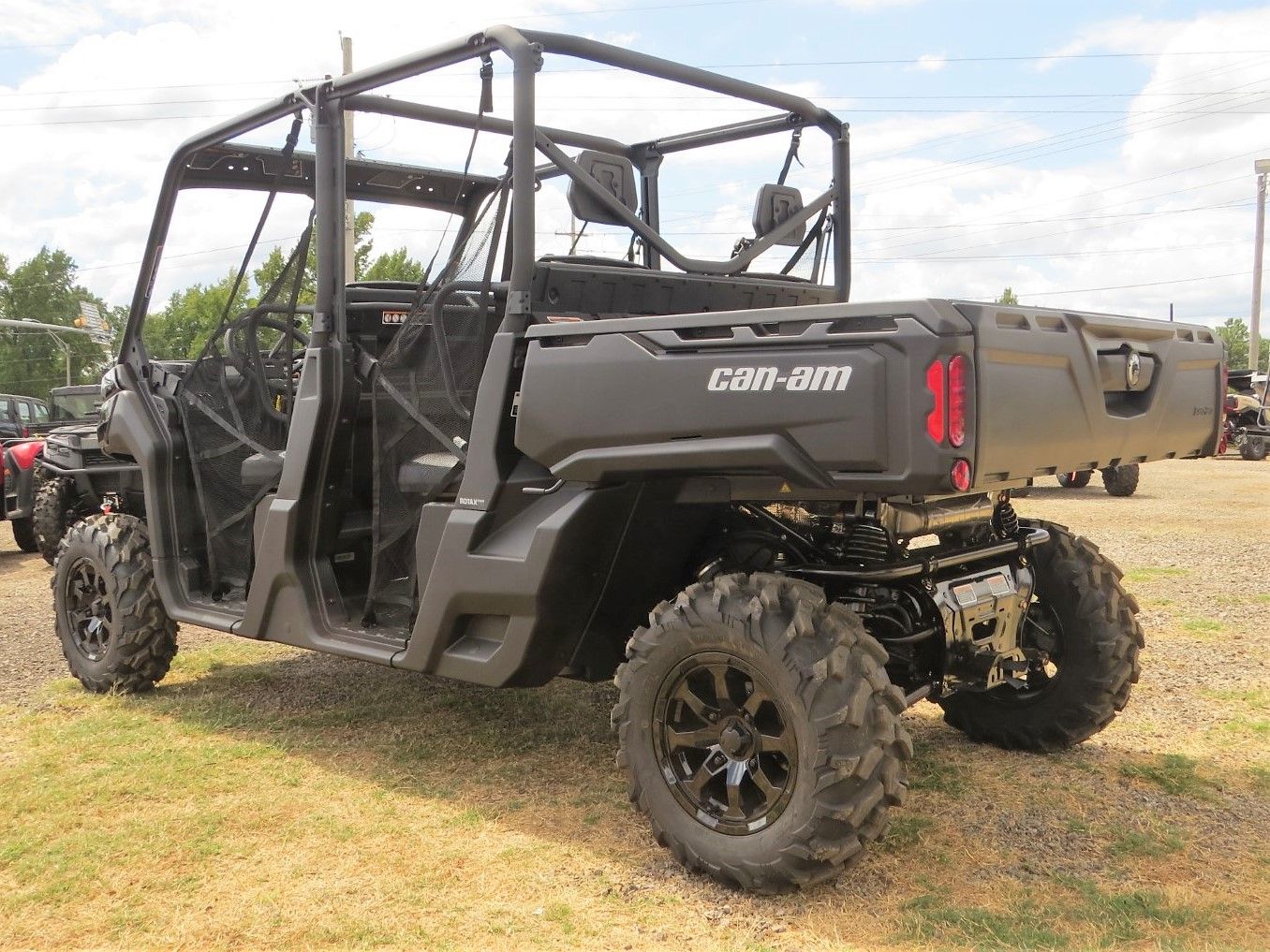 2025 Can-Am Defender MAX DPS HD10 in Mount Pleasant, Texas - Photo 5