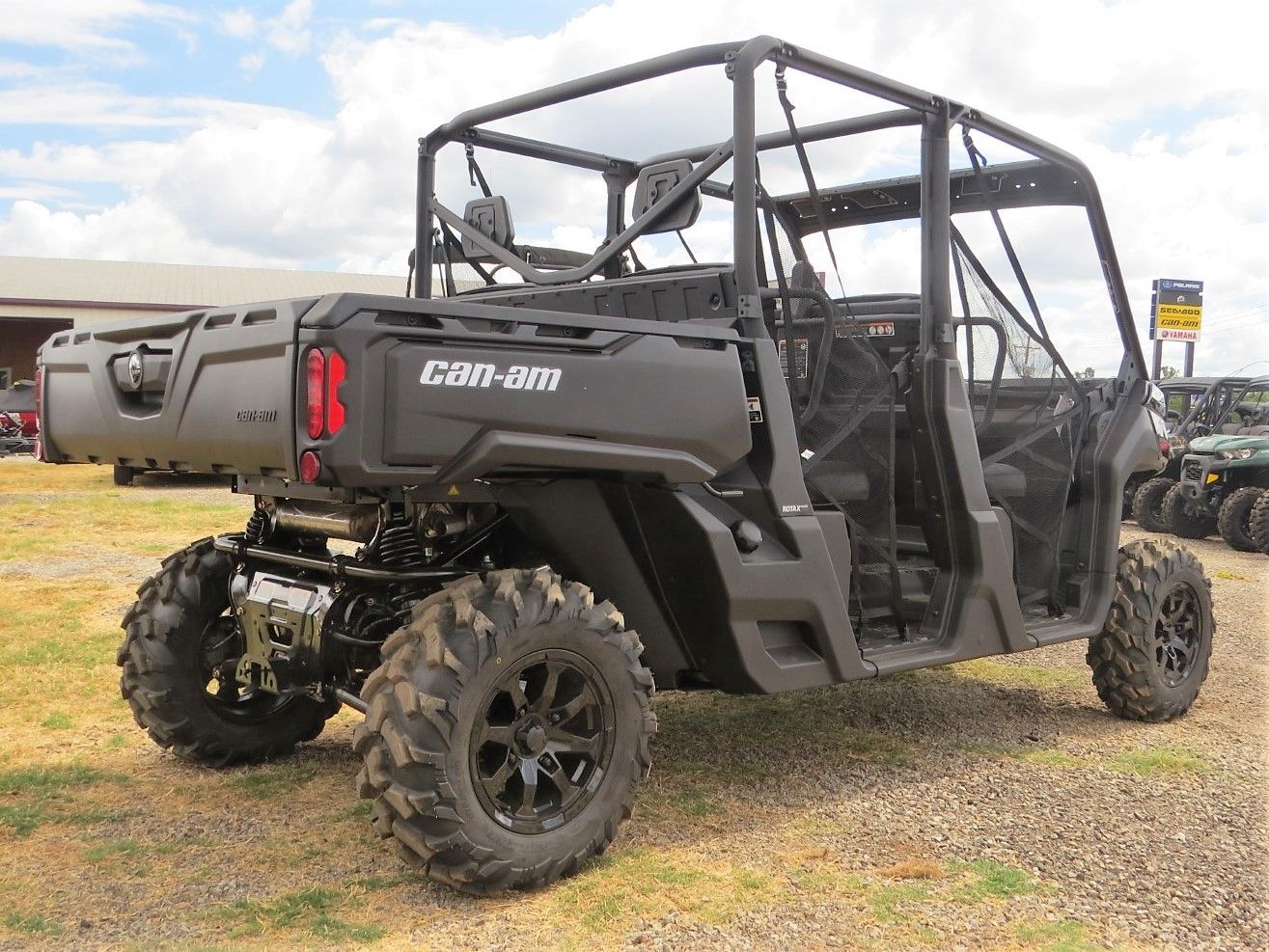 2025 Can-Am Defender MAX DPS HD10 in Mount Pleasant, Texas - Photo 7