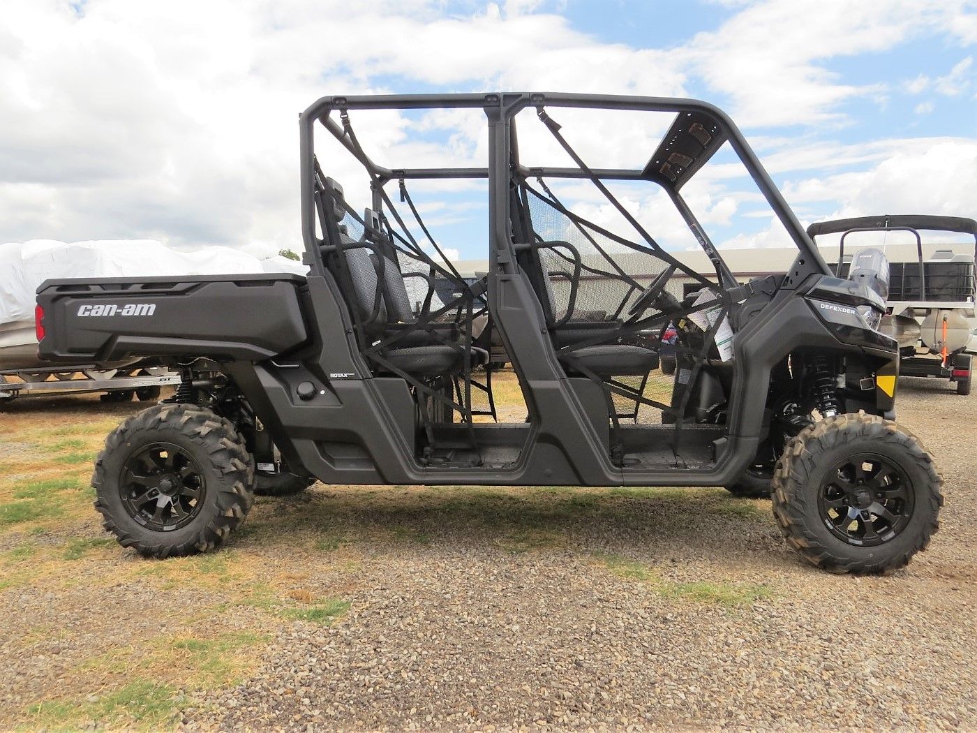 2025 Can-Am Defender MAX DPS HD10 in Mount Pleasant, Texas - Photo 8