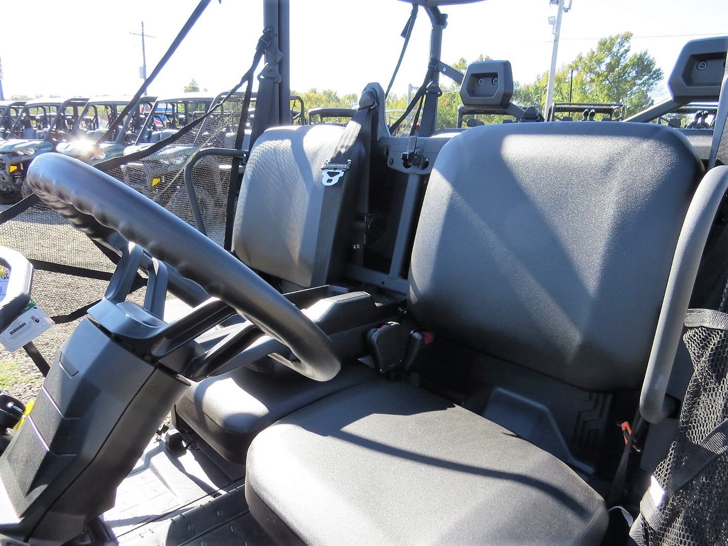 2025 Can-Am Defender MAX DPS HD9 in Mount Pleasant, Texas - Photo 17