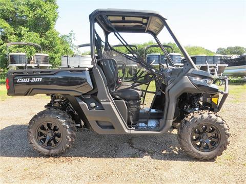2024 Can-Am Defender XT HD10 in Mount Pleasant, Texas - Photo 8