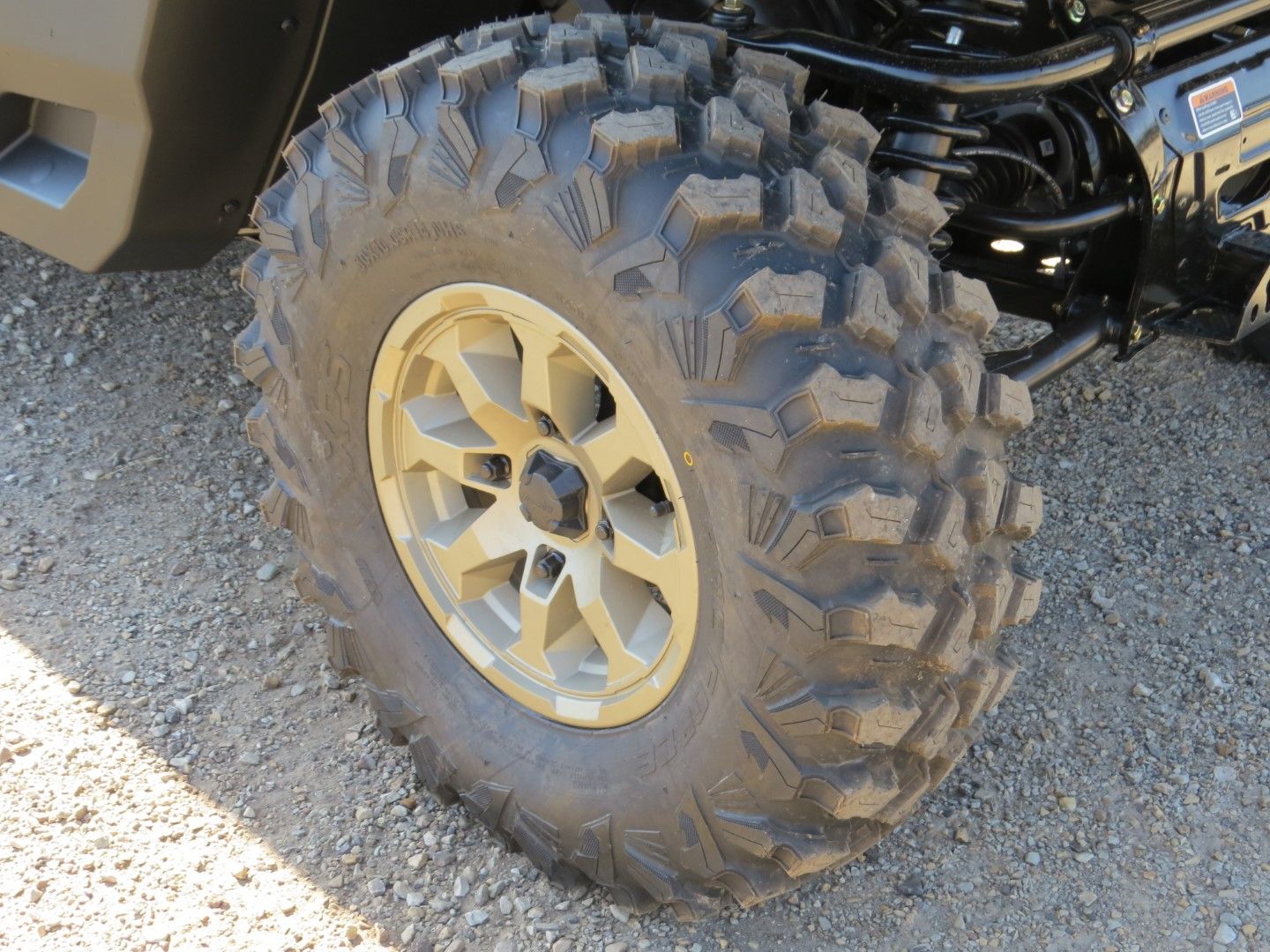 2025 Can-Am Defender MAX Limited in Mount Pleasant, Texas - Photo 34