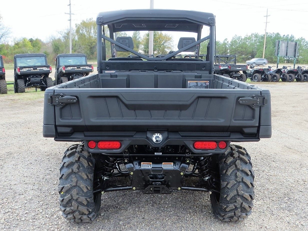 2024 Can-Am Defender 6x6 XT HD10 in Mount Pleasant, Texas - Photo 6