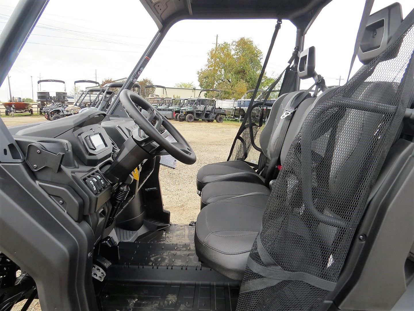 2024 Can-Am Defender 6x6 XT HD10 in Mount Pleasant, Texas - Photo 10