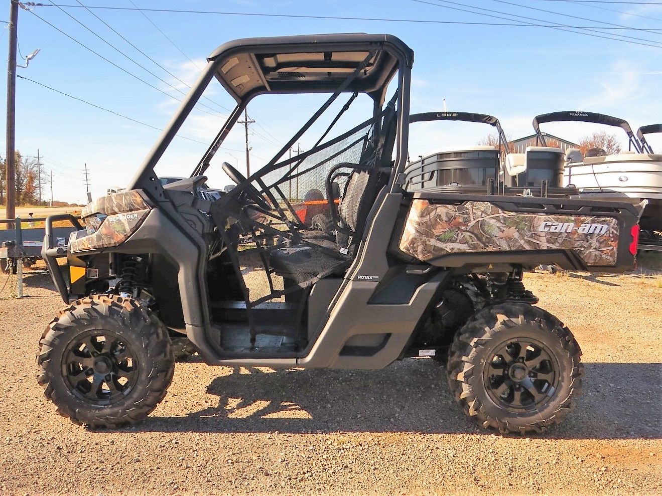 2024 Can-Am Defender XT HD10 in Mount Pleasant, Texas - Photo 4