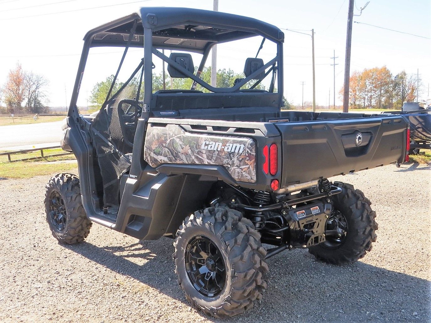 2024 Can-Am Defender XT HD10 in Mount Pleasant, Texas - Photo 6