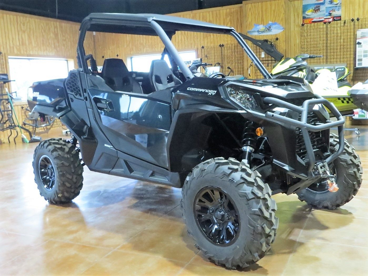 2023 Can-Am Commander XT 1000R in Mount Pleasant, Texas - Photo 1