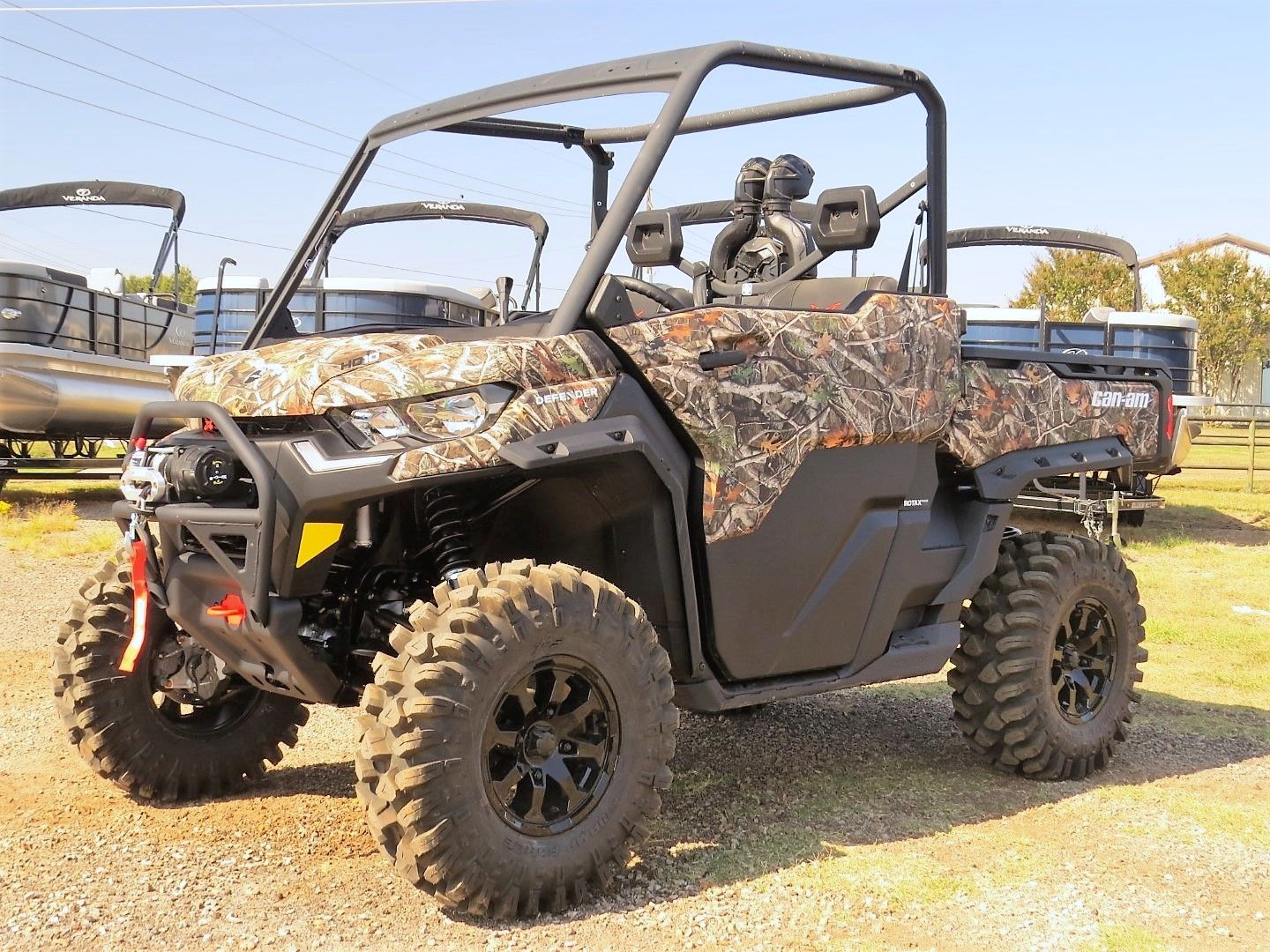 2025 Can-Am Defender X MR With Half-Doors in Mount Pleasant, Texas - Photo 3