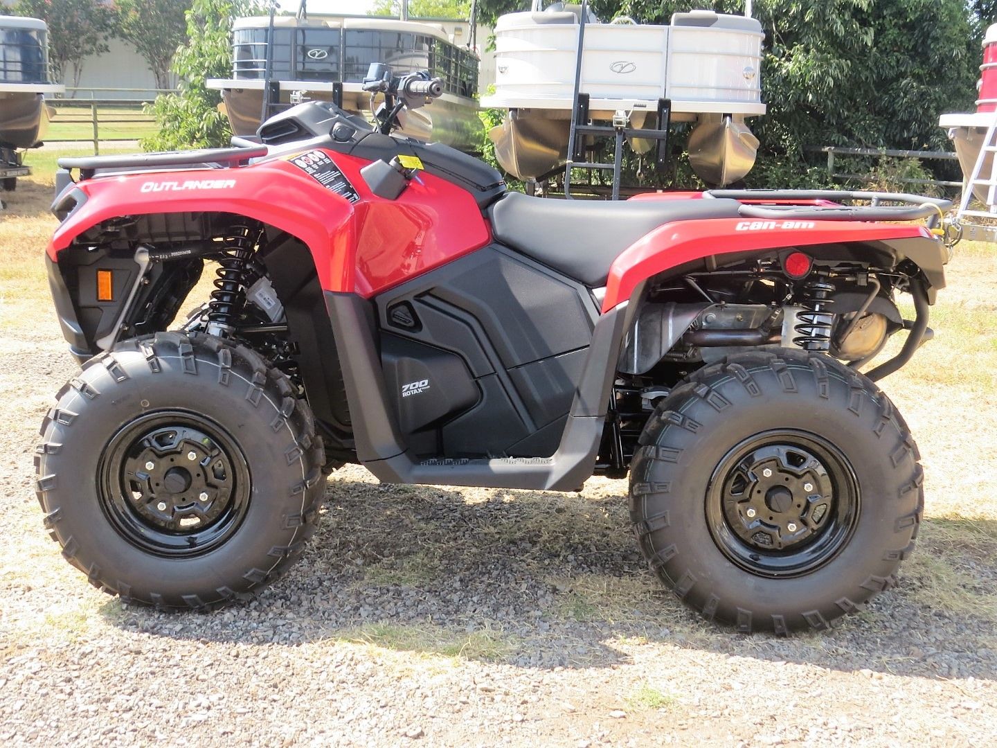 2024 Can-Am Outlander DPS 700 in Mount Pleasant, Texas - Photo 4