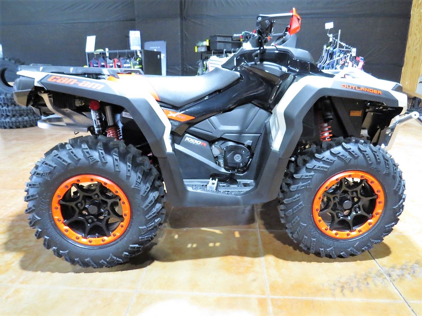 2024 Can-Am Outlander X XC in Mount Pleasant, Texas - Photo 8