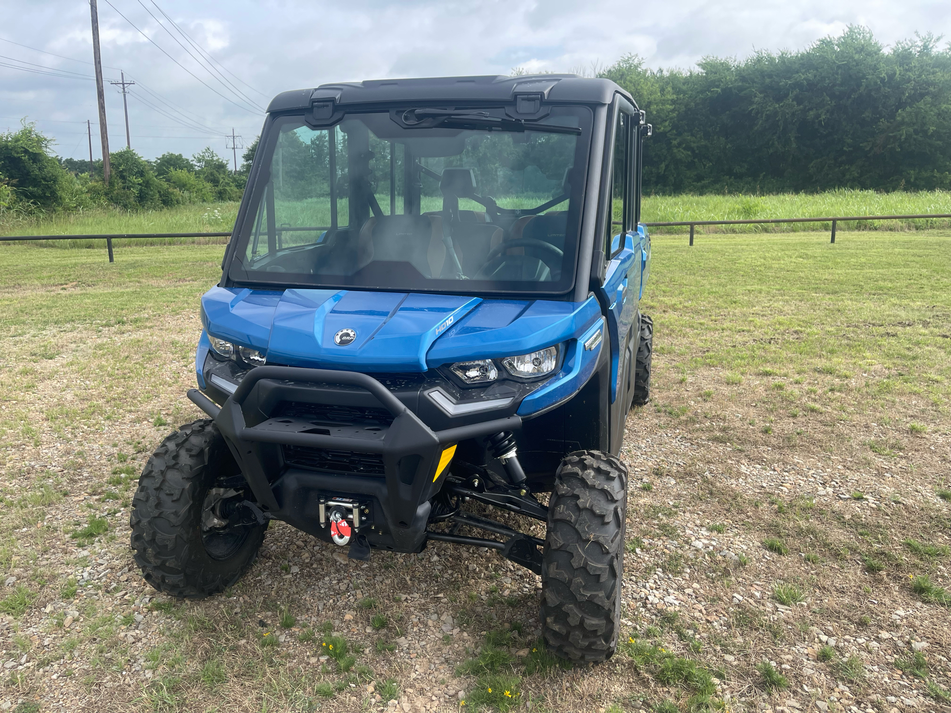 2022 Can-Am Defender Max Limited CAB HD10 in Mount Pleasant, Texas - Photo 4