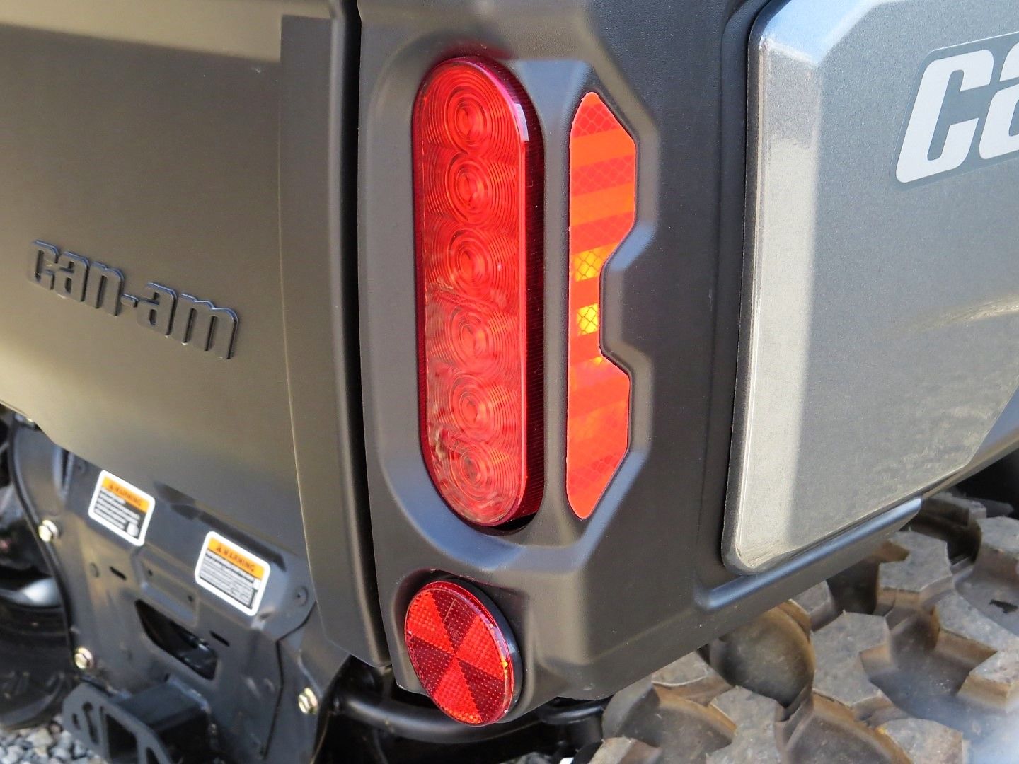 2024 Can-Am Defender XT HD9 in Mount Pleasant, Texas - Photo 31