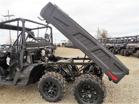 2023 Can-Am Defender 6x6 DPS HD10 in Mount Pleasant, Texas - Photo 25