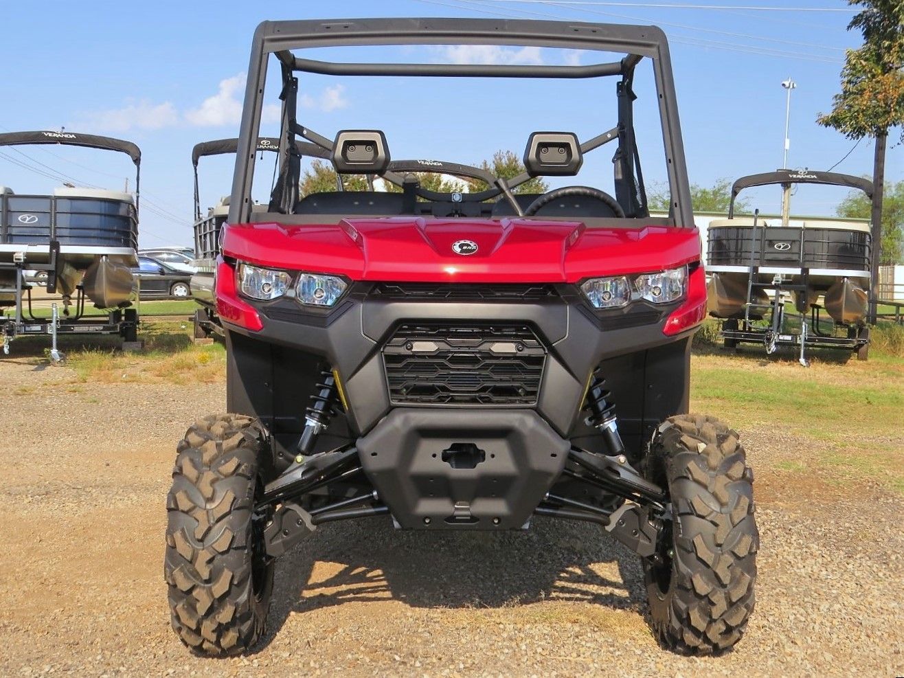 2025 Can-Am Defender DPS HD10 in Mount Pleasant, Texas - Photo 2