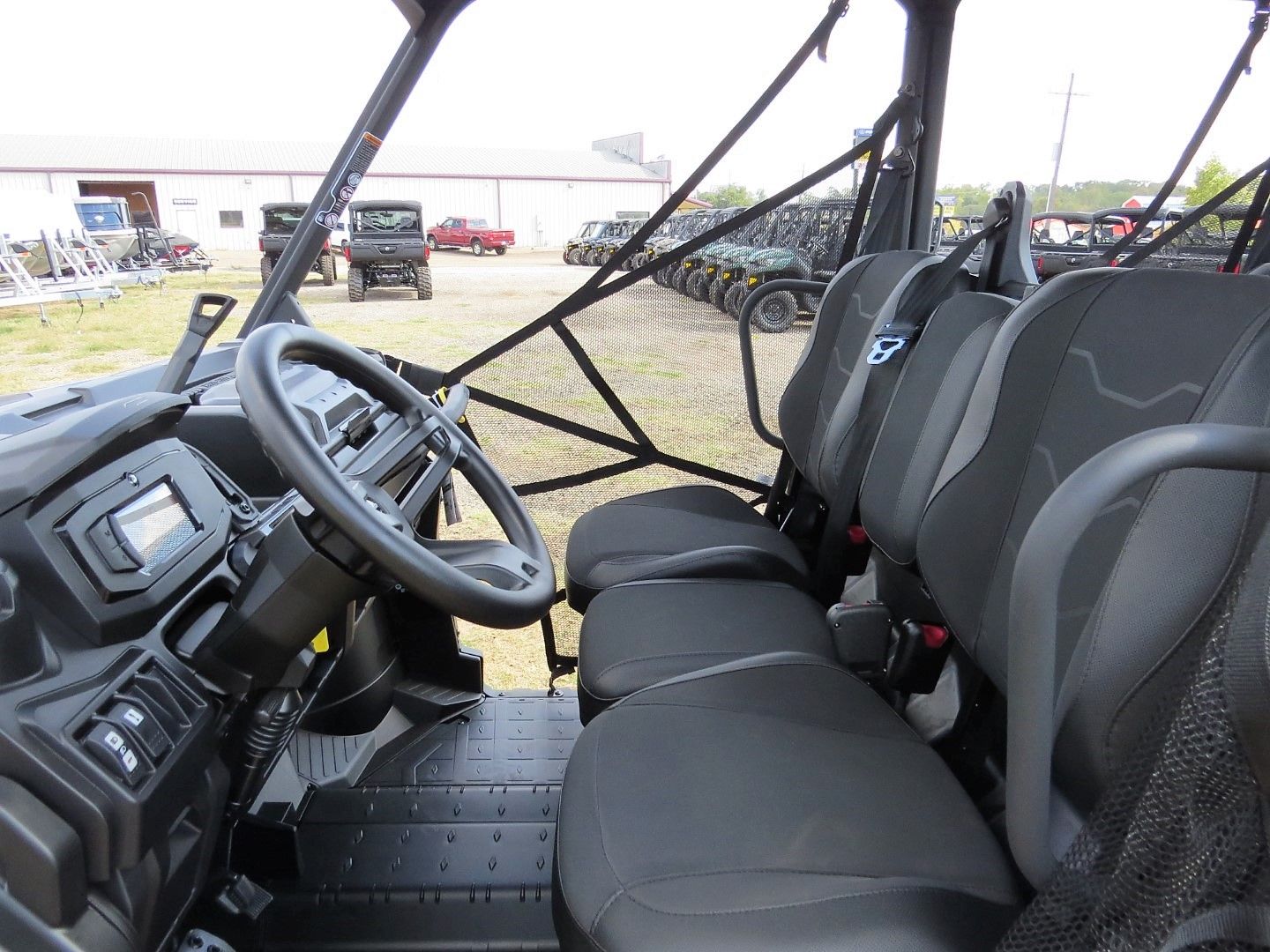 2025 Can-Am Defender MAX XT HD9 in Mount Pleasant, Texas - Photo 9