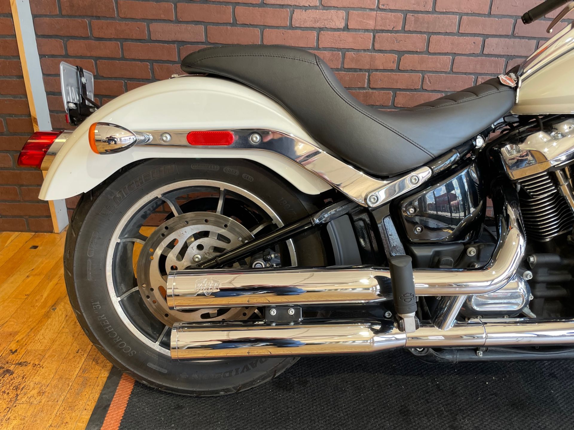 2018 Harley-Davidson Low Rider® 107 in South Charleston, West Virginia - Photo 3