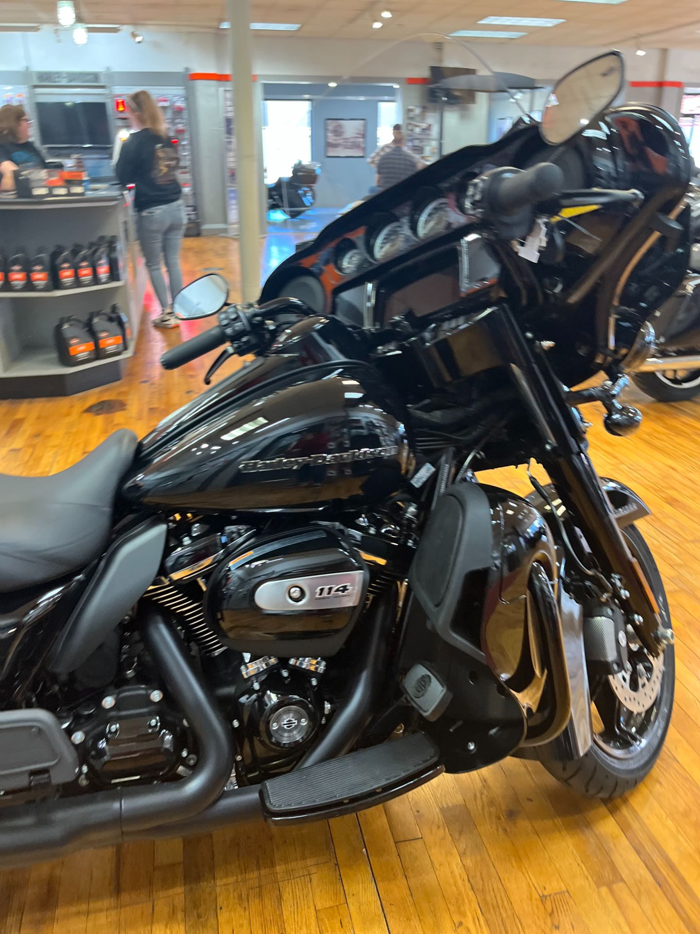 2022 Harley-Davidson Ultra Limited in South Charleston, West Virginia - Photo 4