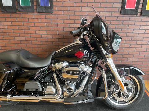 2021 Harley-Davidson Electra Glide® Standard in South Charleston, West Virginia - Photo 2