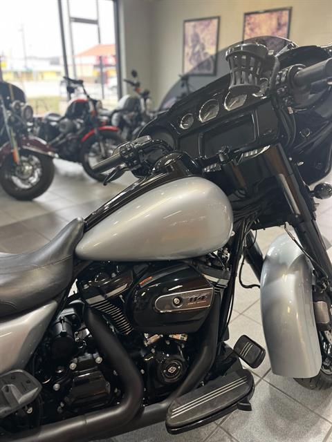 2019 Harley-Davidson Street Glide® Special in South Charleston, West Virginia - Photo 3