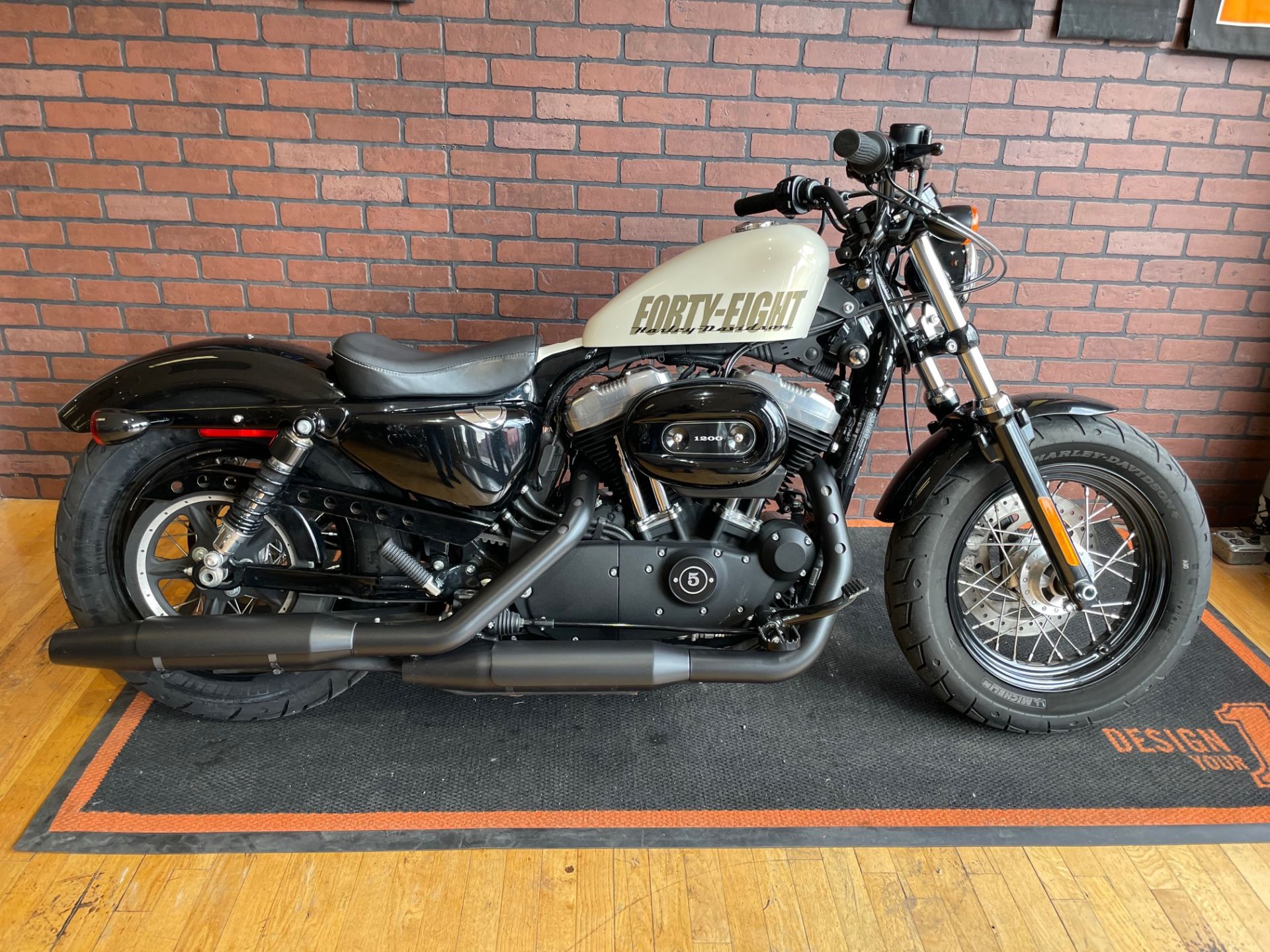 2014 Harley-Davidson Sportster® Forty-Eight® in South Charleston, West Virginia - Photo 1