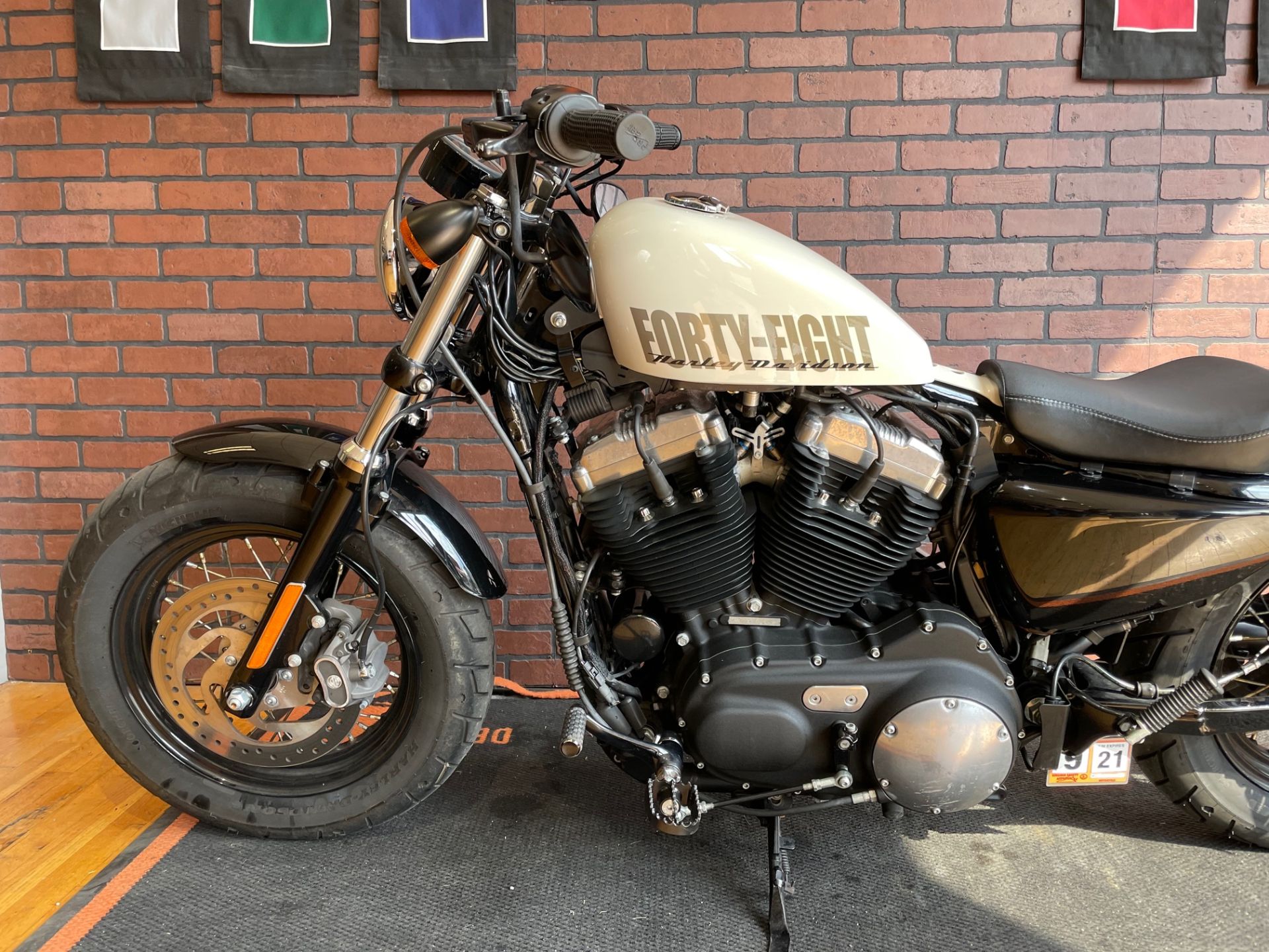 2014 Harley-Davidson Sportster® Forty-Eight® in South Charleston, West Virginia - Photo 5