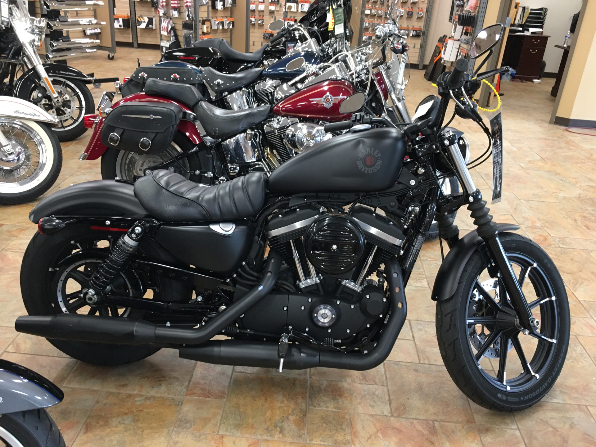 2020 Harley-Davidson Iron 883™ in Cincinnati, Ohio - Photo 1