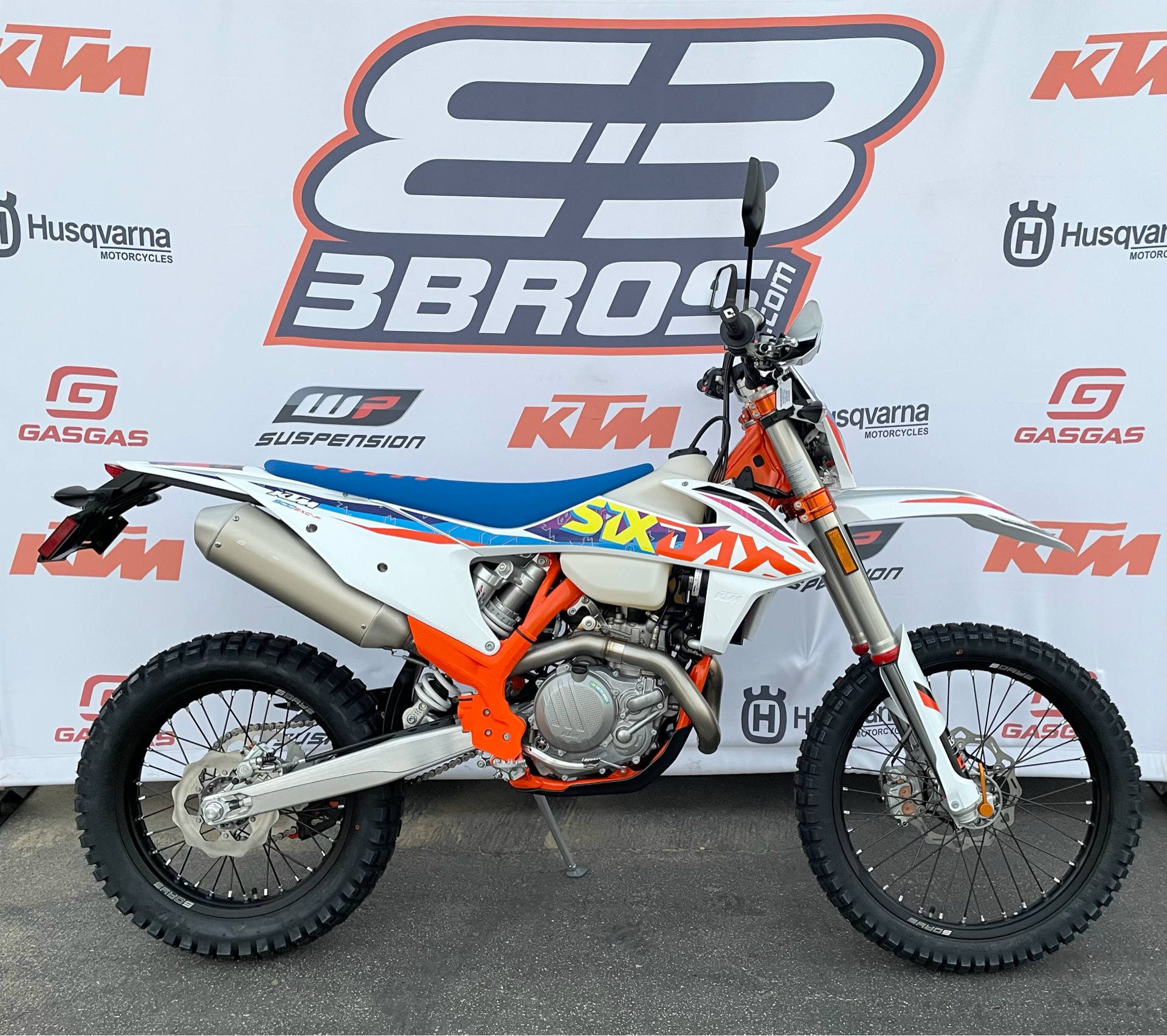 2022 KTM 500 EXC-F Six Days in Costa Mesa, California - Photo 1