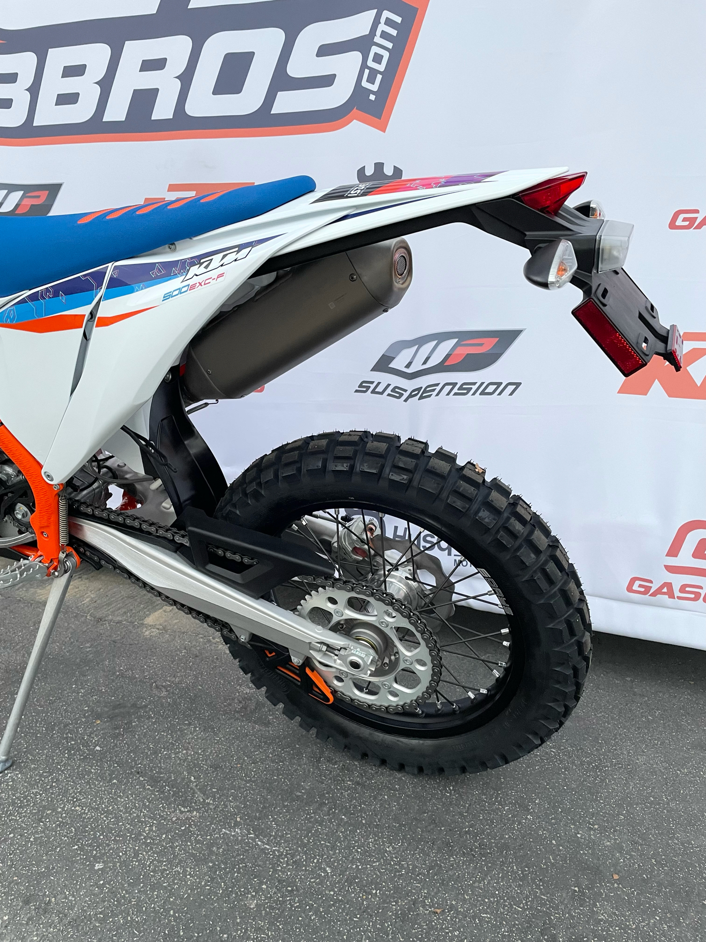 2022 KTM 500 EXC-F Six Days in Costa Mesa, California - Photo 10