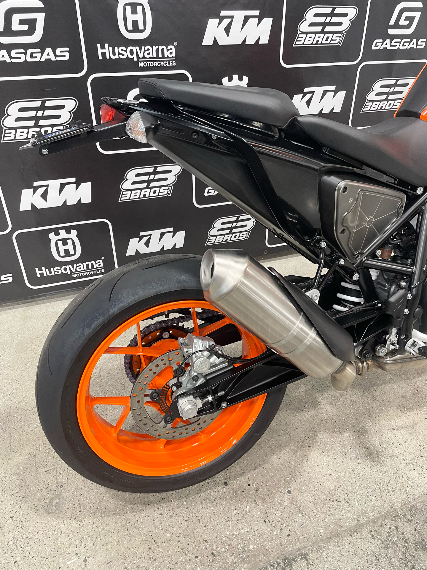 2018 KTM 690 Duke in Costa Mesa, California - Photo 10