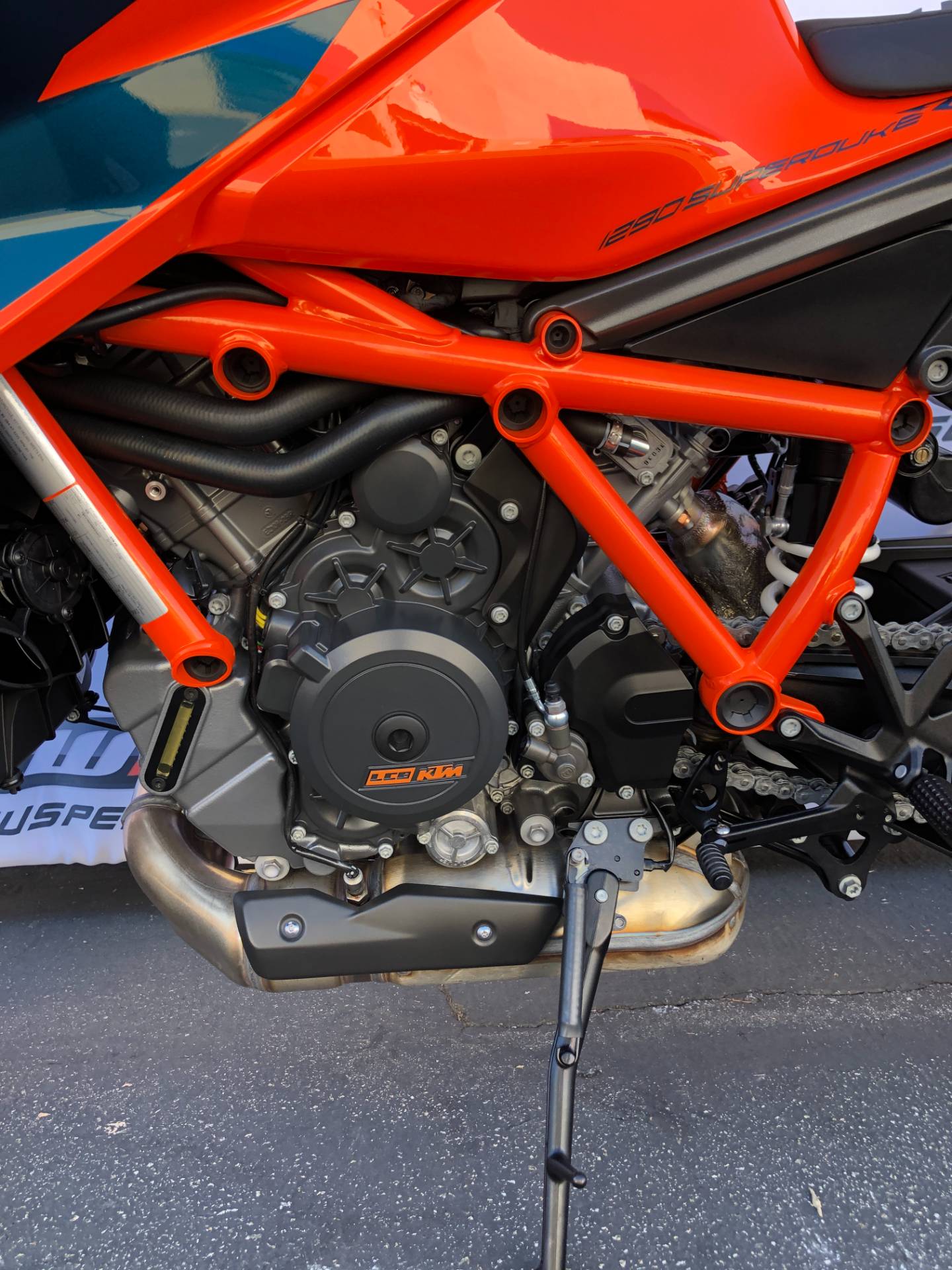 2021 KTM 1290 Super Duke R in Costa Mesa, California - Photo 4