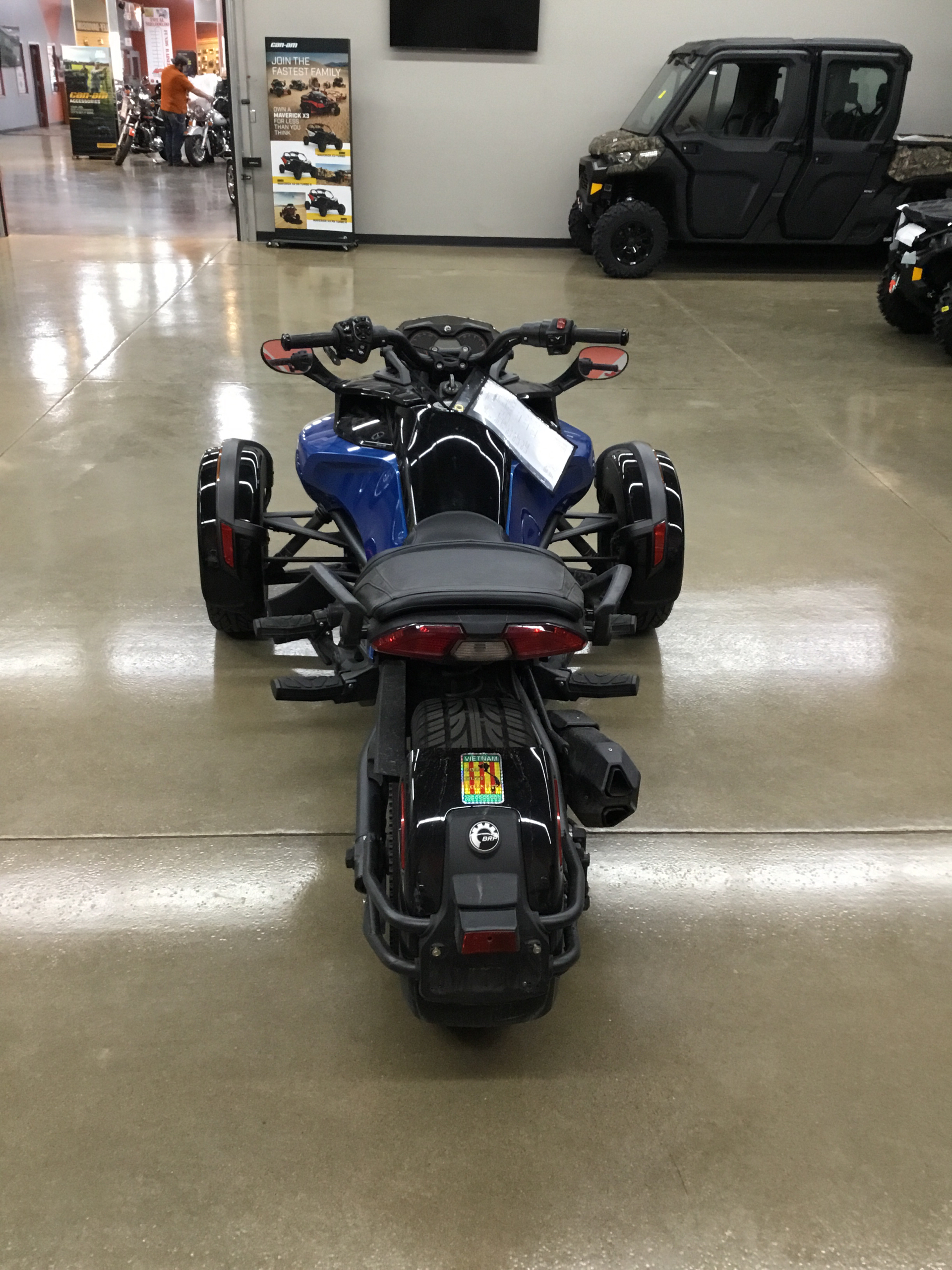 Used 17 Can Am Spyder F3 S Se6 Oxford Blue Metallic Motorcycles In Cedar Rapids Ia b